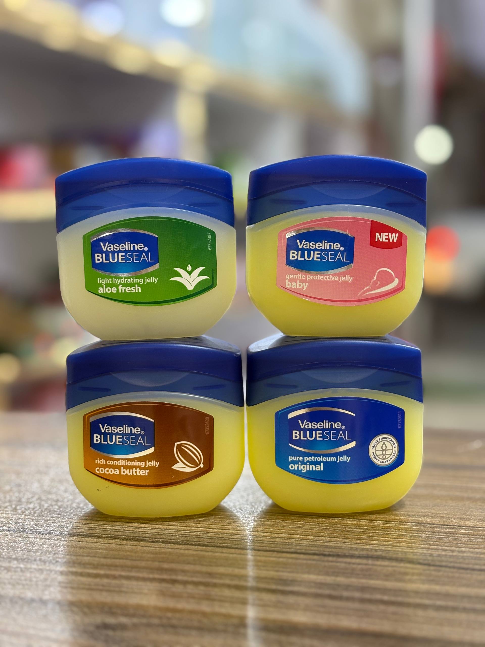 وازلین Vaseline Blue Seal؛ نرمی و محافظت ماندگار برای پوست 🤍💙
